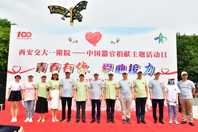 a8694cc3826ef53f12d59d6a86462cc6.jpg