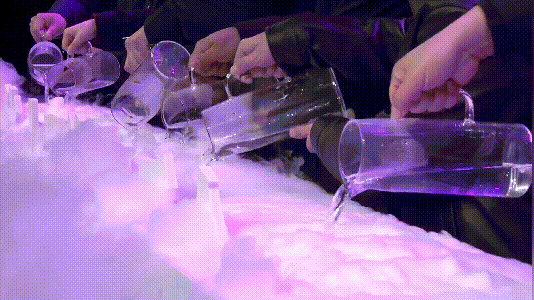 6e7508ef68cfe238e98dc955c8bda1ad.gif